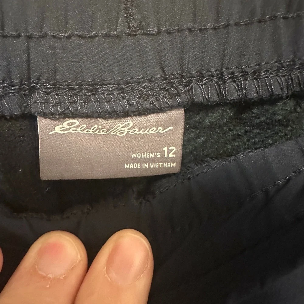 Eddie Bauer StormRepel Fleece Lined Jogger Pants 12 Navy Cargo Gorpcore Outdoor - Picture 11 of 15